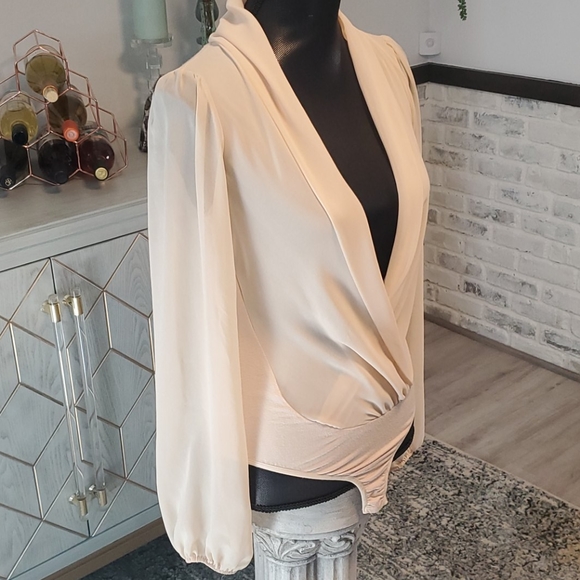Foreign Exchange Sexy Sheer Cream Bodysuit - S - Picture 2 of 5